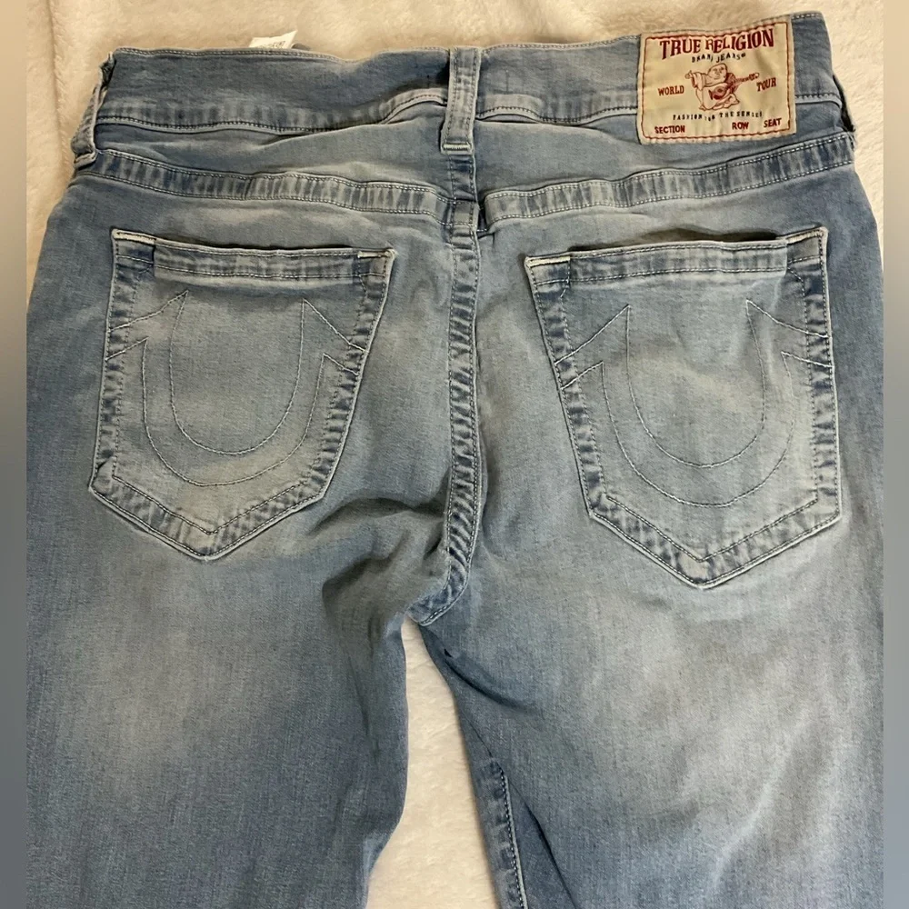 Men's Light Blue Jeans